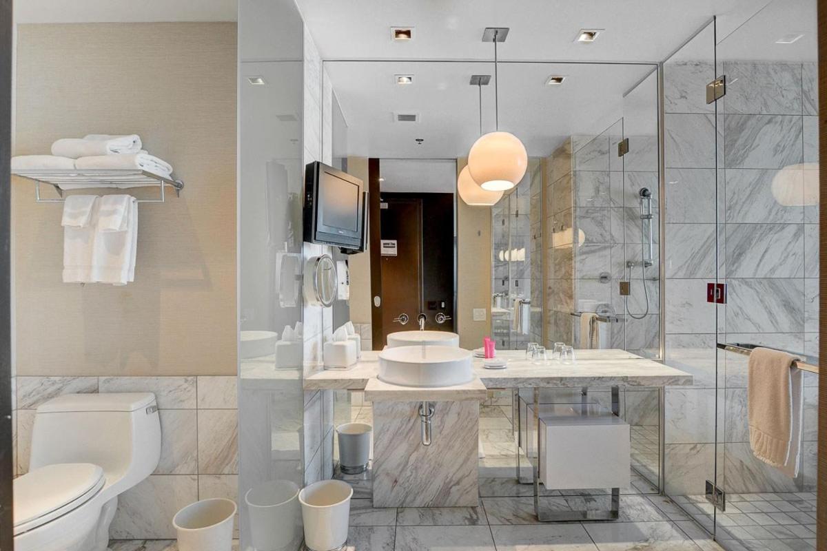 Luxury Studio Strip View No Fee Palms Place Apartahotel *